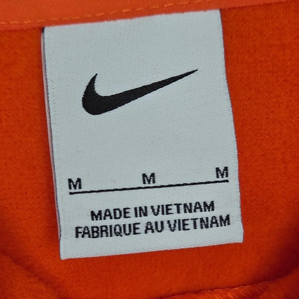 Nike Hoodie Mens Medium Orange Pullover Fleece Sweatshirt Therma Fit Casual NWOT